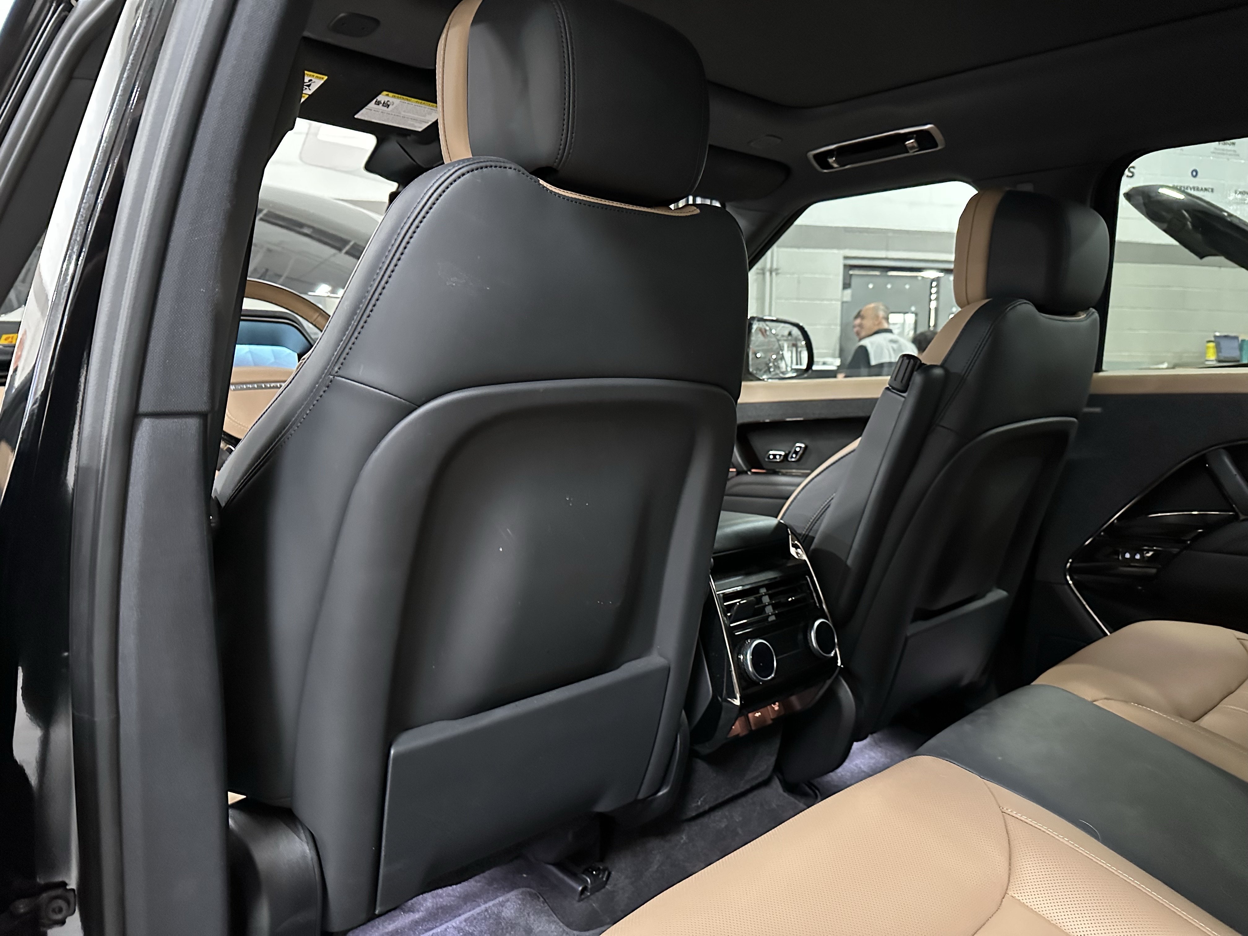 Used 2023 Land Rover Range Rover Sport SE Dynamic AWD/4WD image 29