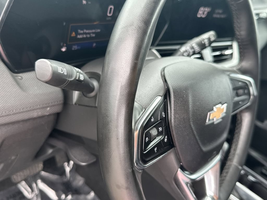 Used 2026 Chevrolet TrailBlazer LT w/ LT Cold Weather Package FWD image 19