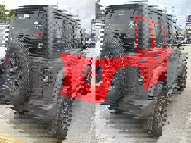 Used 2024 Jeep Wrangler Sport S image 4