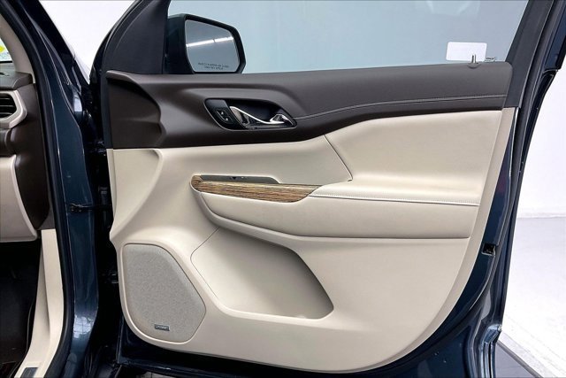 Used 2019 GMC Acadia Denali w/ Technology Package image 26