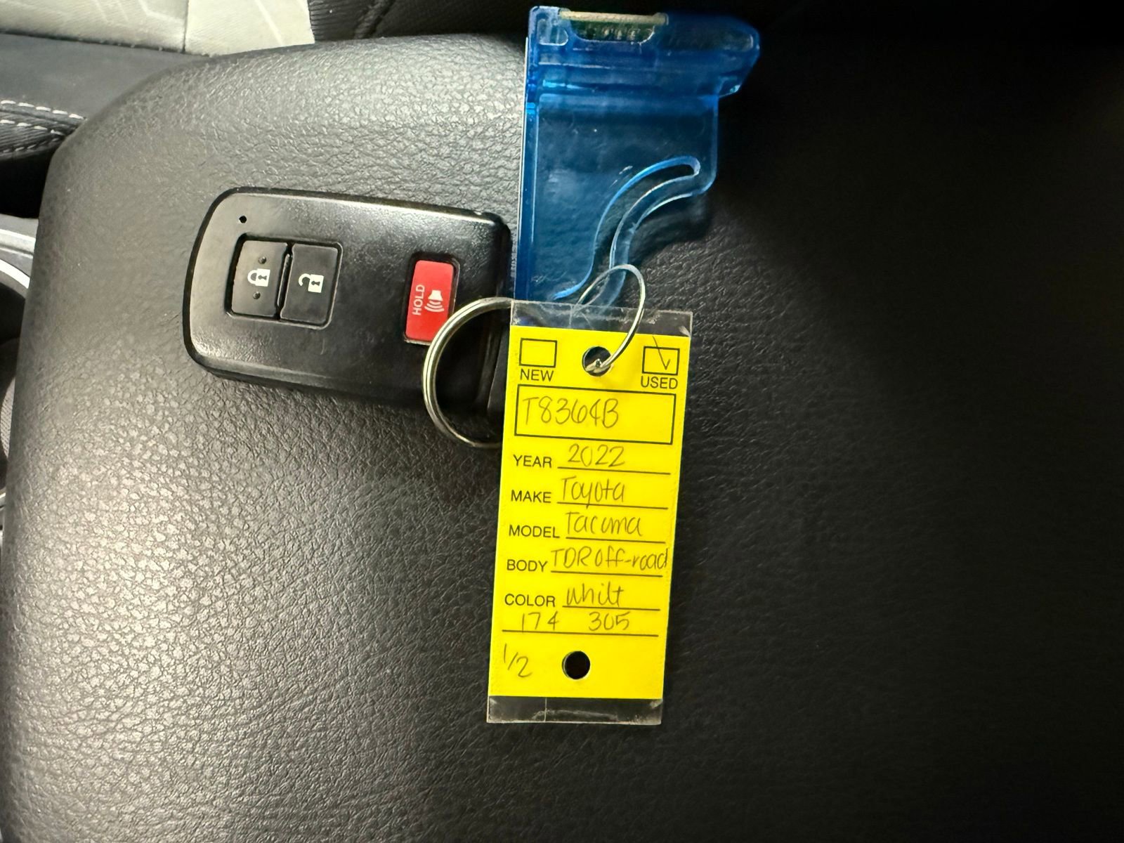 Used 2022 Toyota Tacoma TRD Off-Road image 29