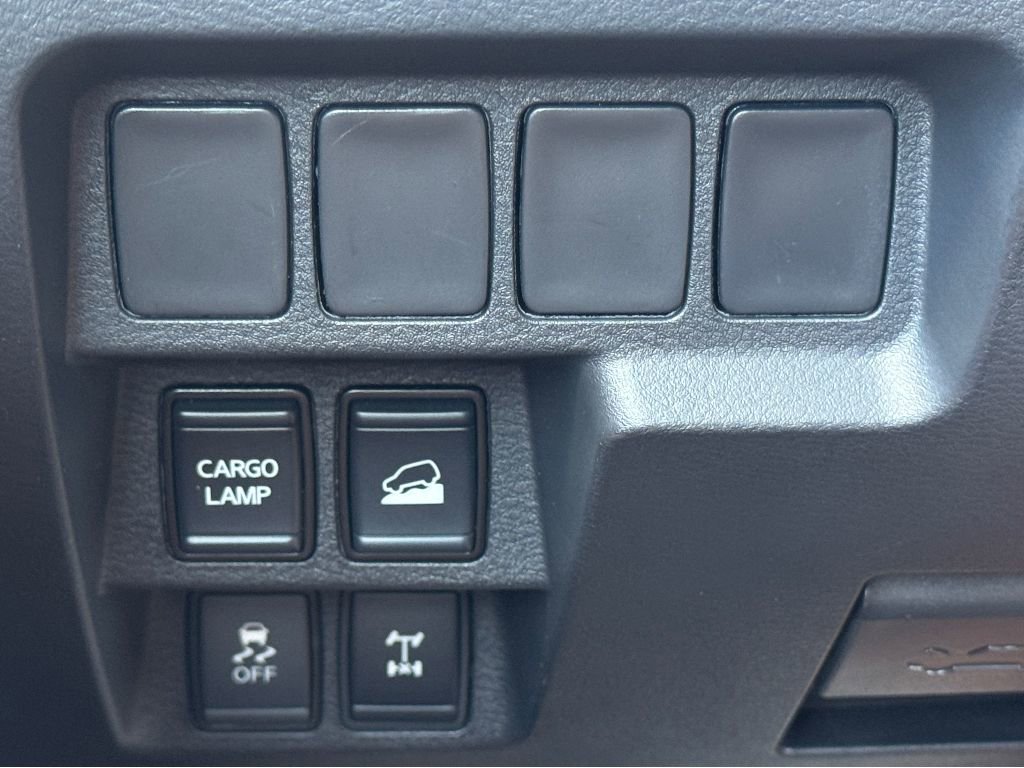 Used 2024 Nissan Frontier PRO-4X w/ Off-Road Protection Package image 19