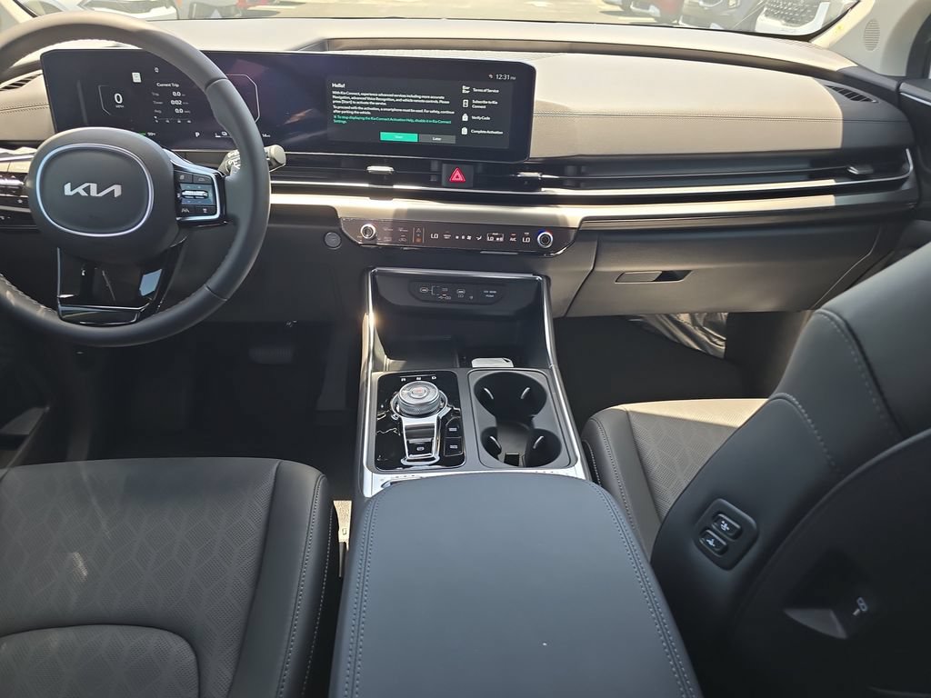 New 2026 Kia Carnival SX w/ SX Dark Edition Package FWD image 13