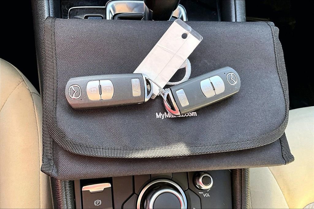 Used 2017 MAZDA CX-5 Sport image 11