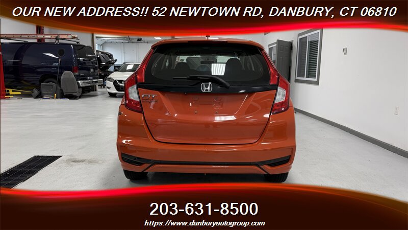 Used 2018 Honda Fit LX image 4