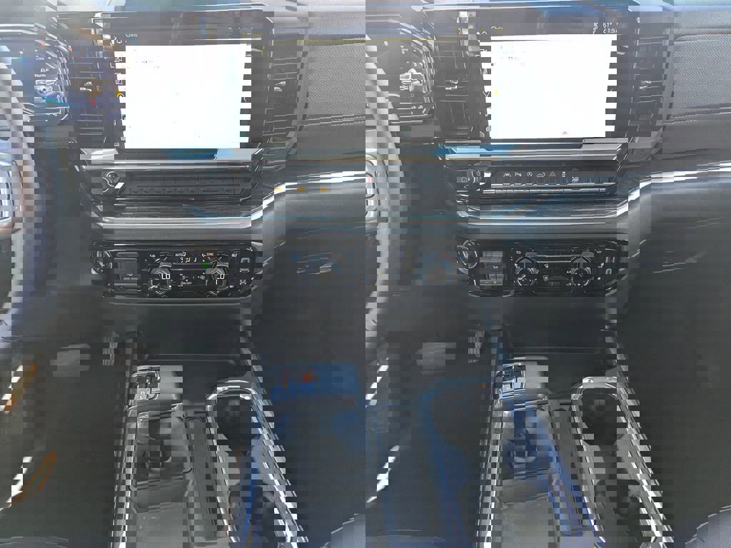 Certified 2024 Chevrolet Silverado 1500 LTZ w/ LTZ Premium Package image 12