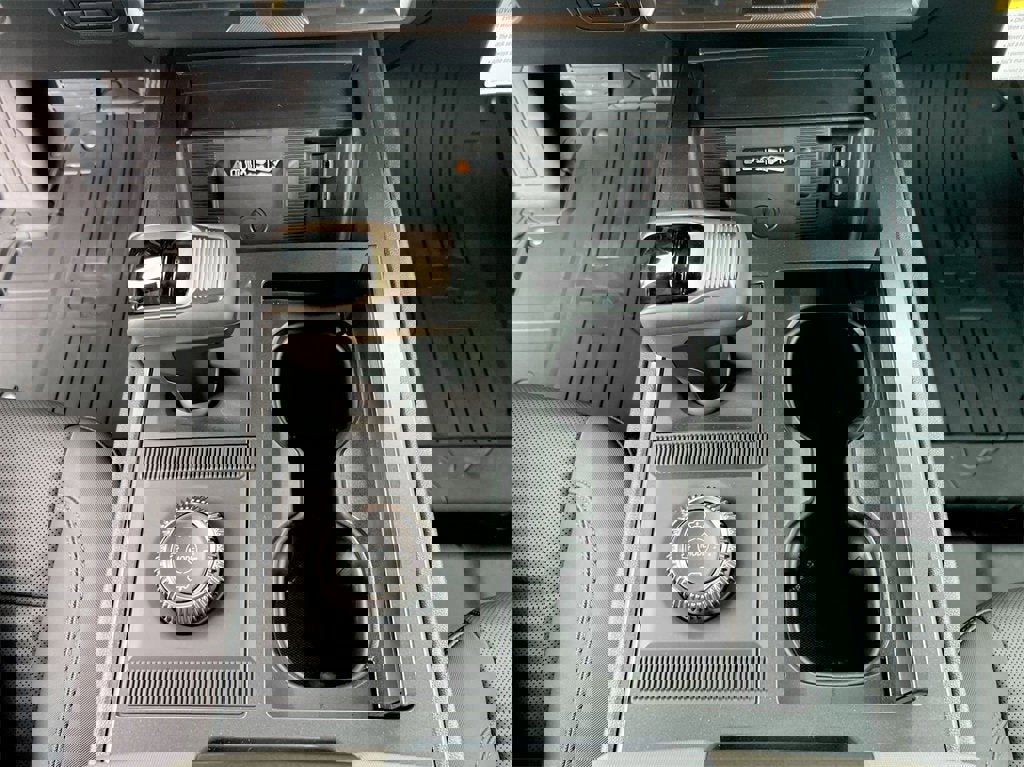 New 2025 GMC Hummer EV 2X image 14