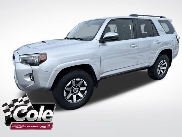 Used 2019 Toyota 4Runner TRD Off-Road image 1