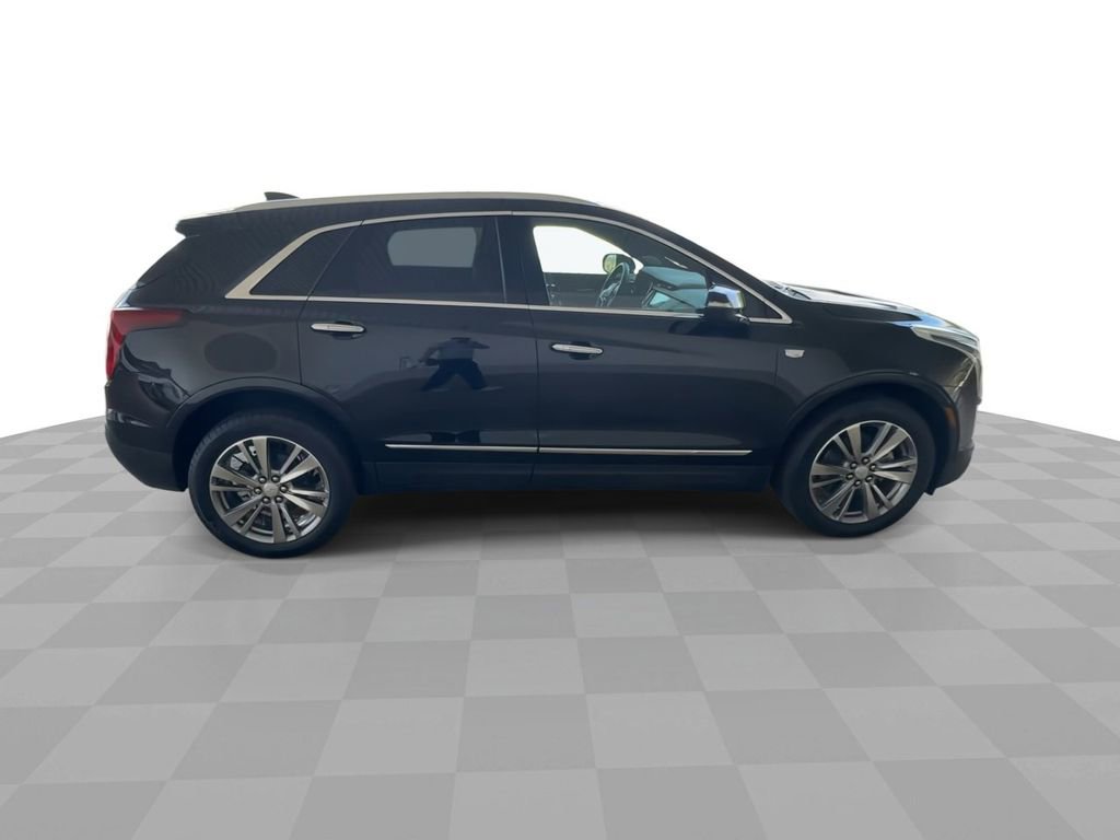 Certified 2025 Cadillac XT5 Premium Luxury image 9