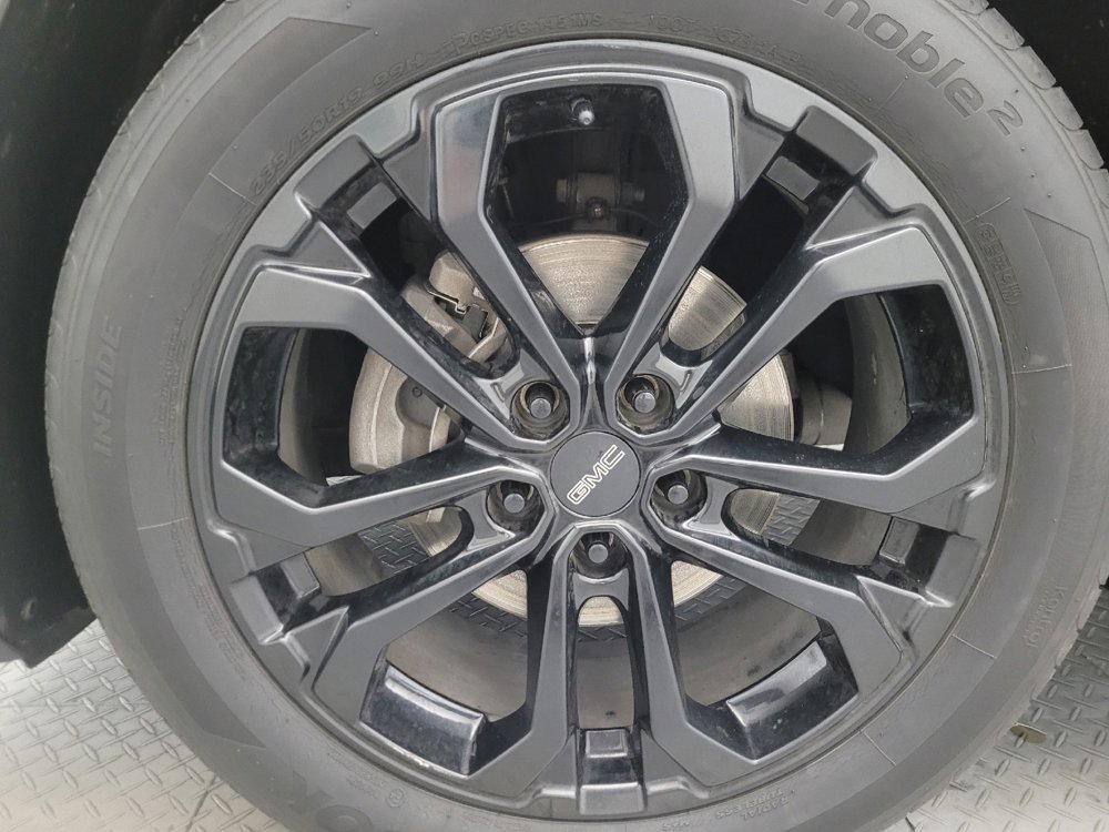 Used 2021 GMC Terrain SLE w/ Driver Convenience Package FWD image 31