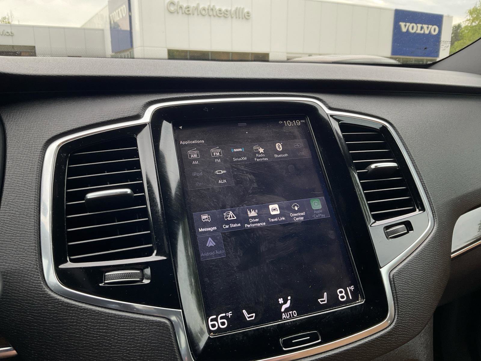 Used 2017 Volvo XC90 T6 Momentum w/ Vision Package image 25