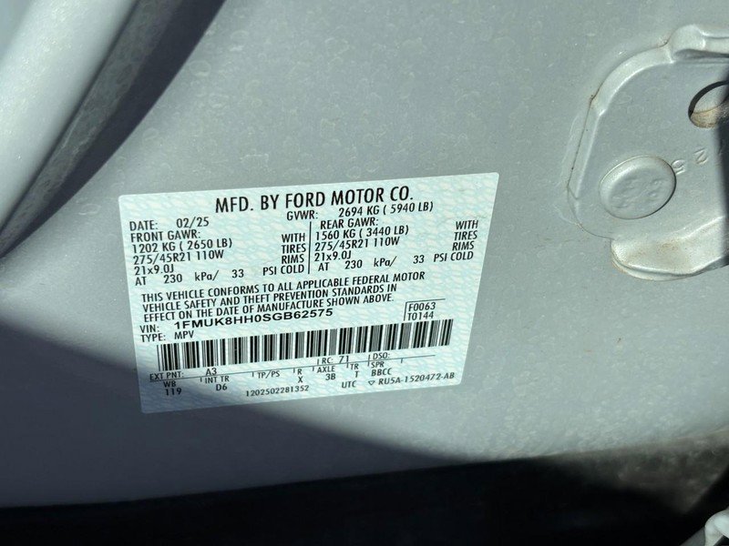 Used 2025 Ford Explorer Platinum w/ LUX Leather Package image 26