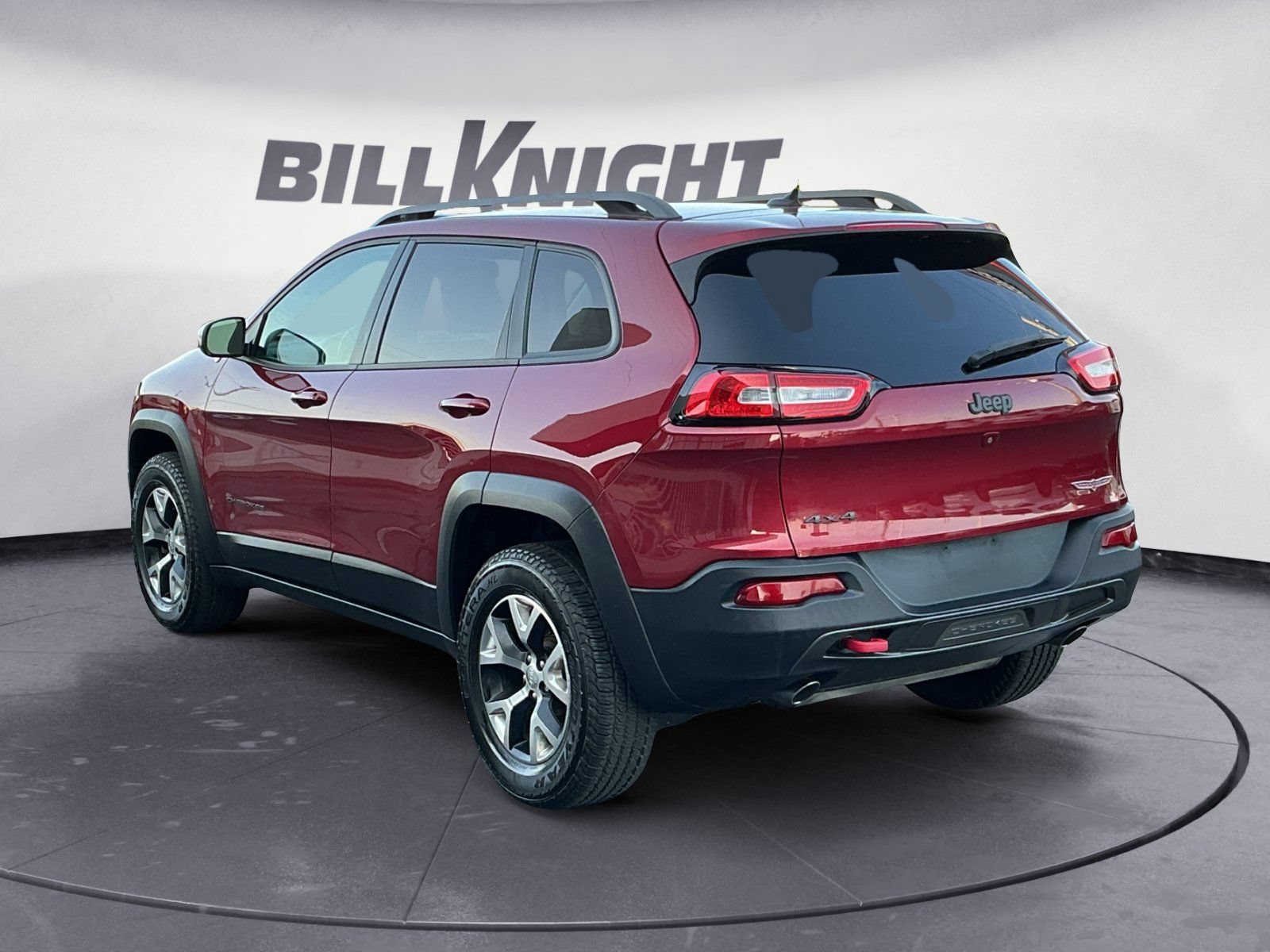 Used 2015 Jeep Cherokee Trailhawk w/ Leather Interior Group AWD/4WD image 3