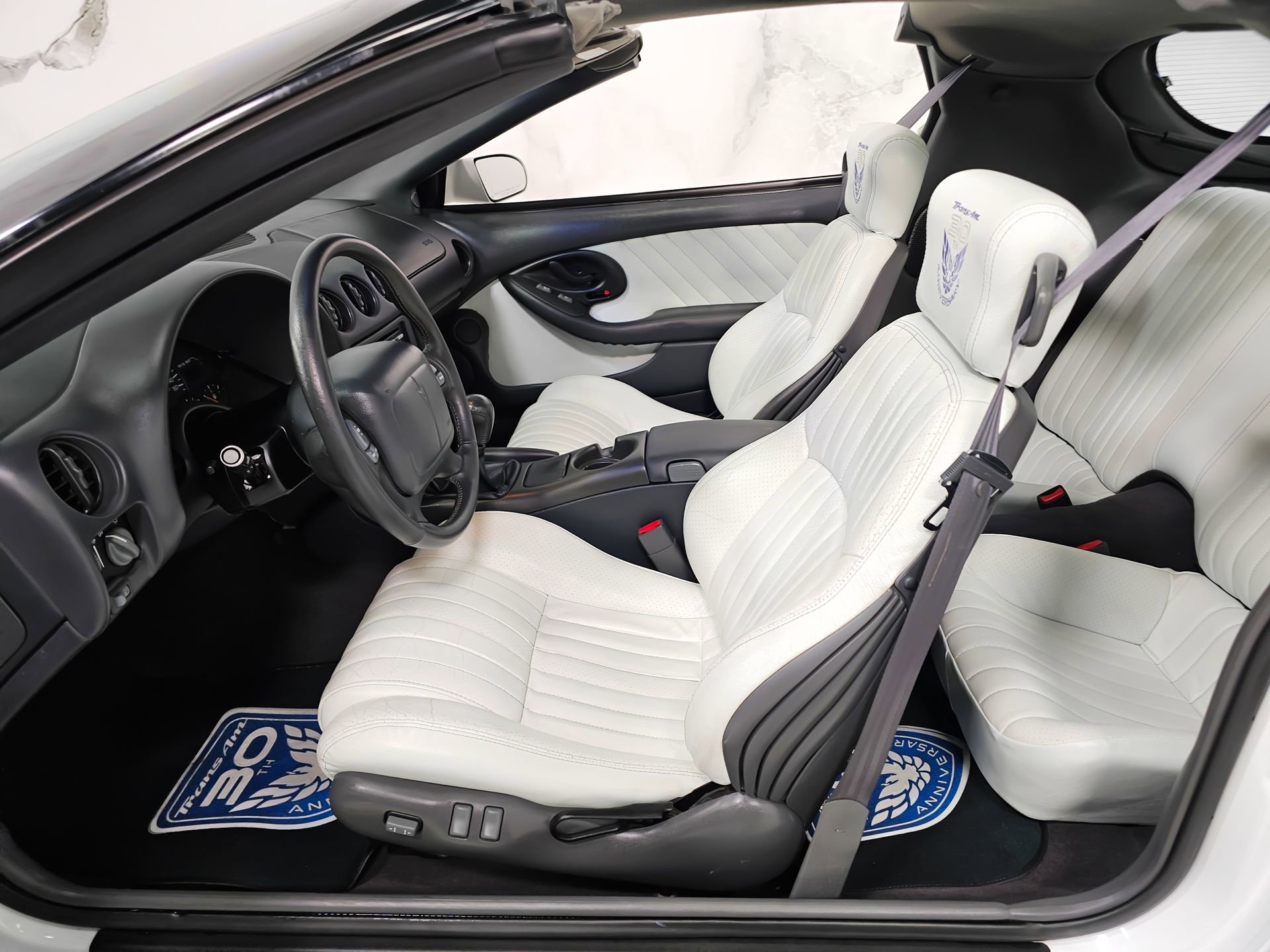 Used 1999 Pontiac Firebird Formula image 30