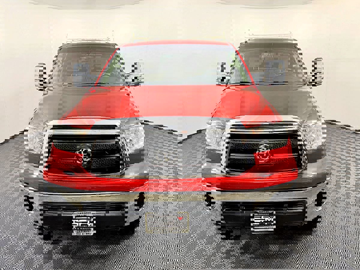 Used 2012 Toyota Tundra 4x4 Double Cab Long Bed w/ Convenience Pkg image 2