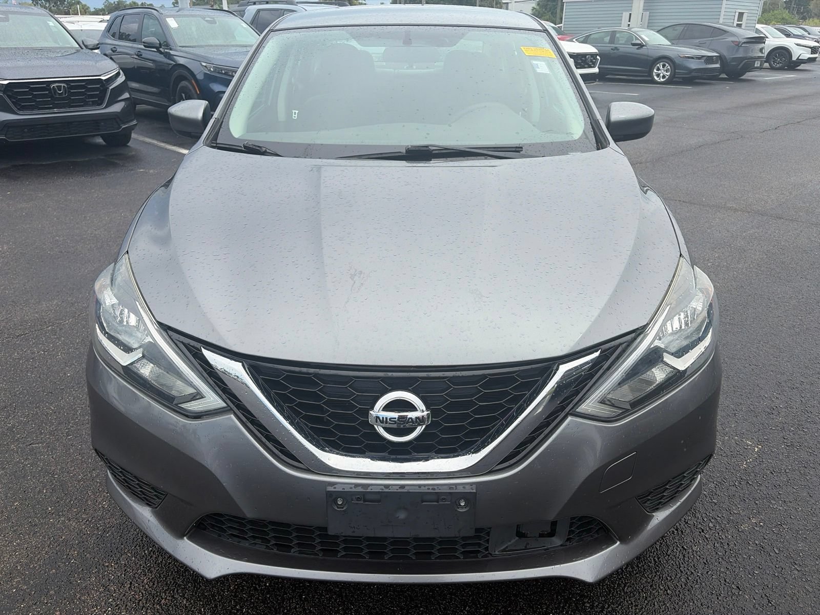 Used 2018 Nissan Sentra SV FWD image 2