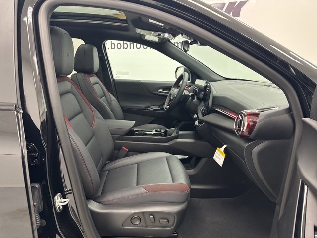 New 2026 Chevrolet Equinox RS w/ Convenience Package III image 31