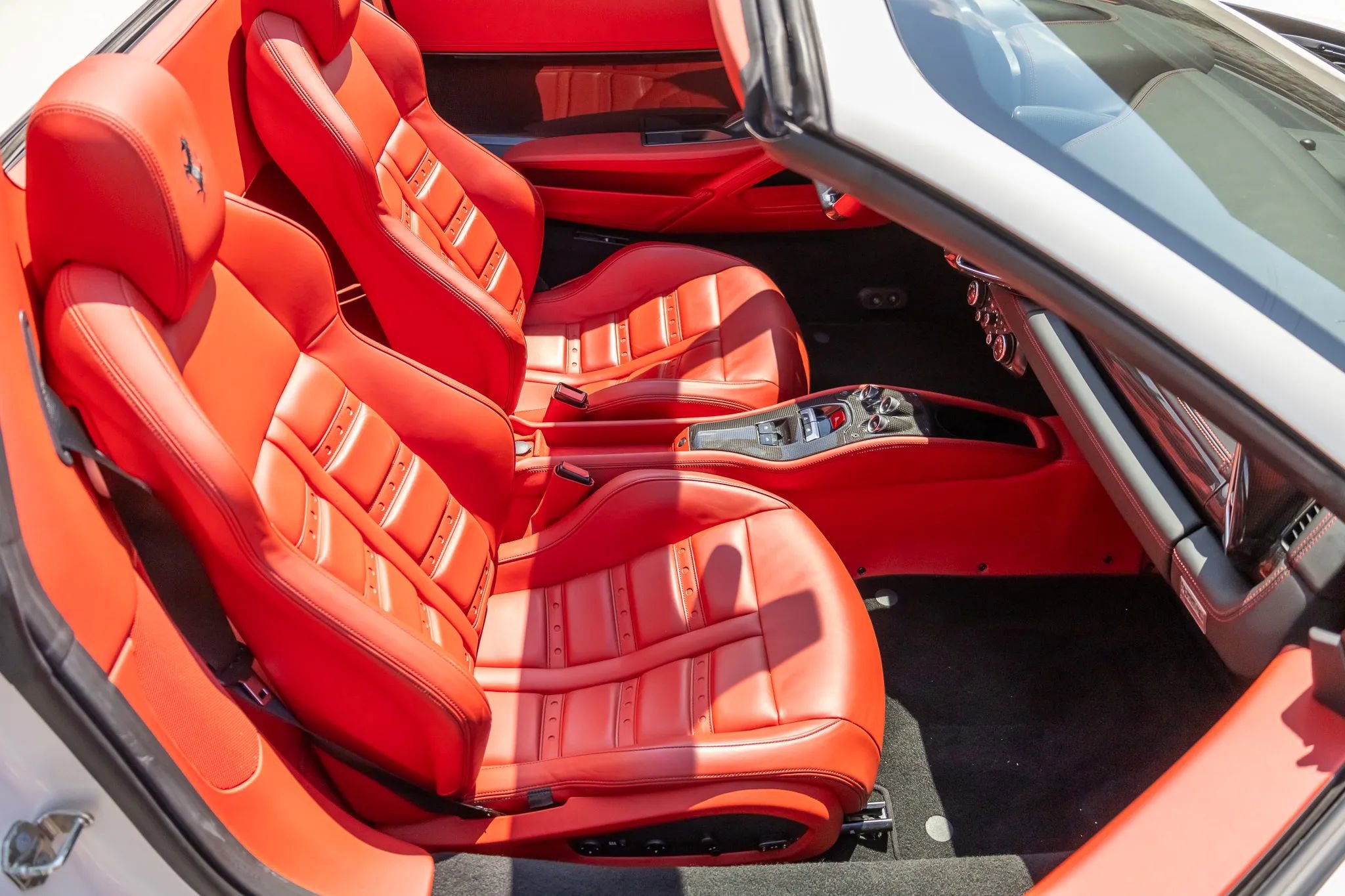 Used 2012 Ferrari 458 Spider RWD image 71