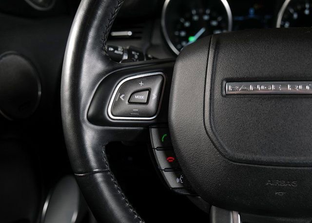 Used 2019 Land Rover Range Rover Evoque SE Premium image 20