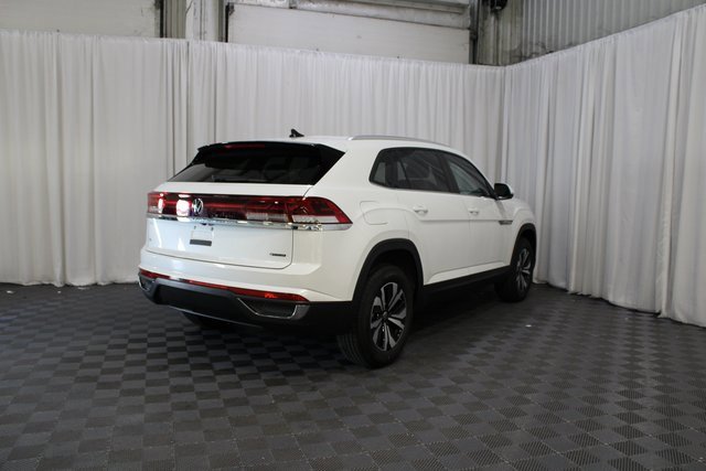 New 2026 Volkswagen Atlas Cross Sport SE image 22