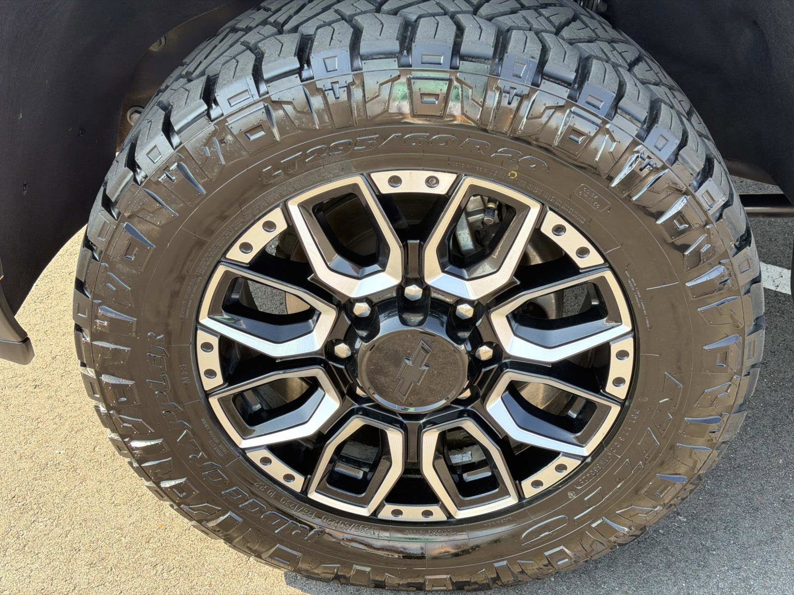 Certified 2024 Chevrolet Silverado 2500 LT AWD/4WD image 13