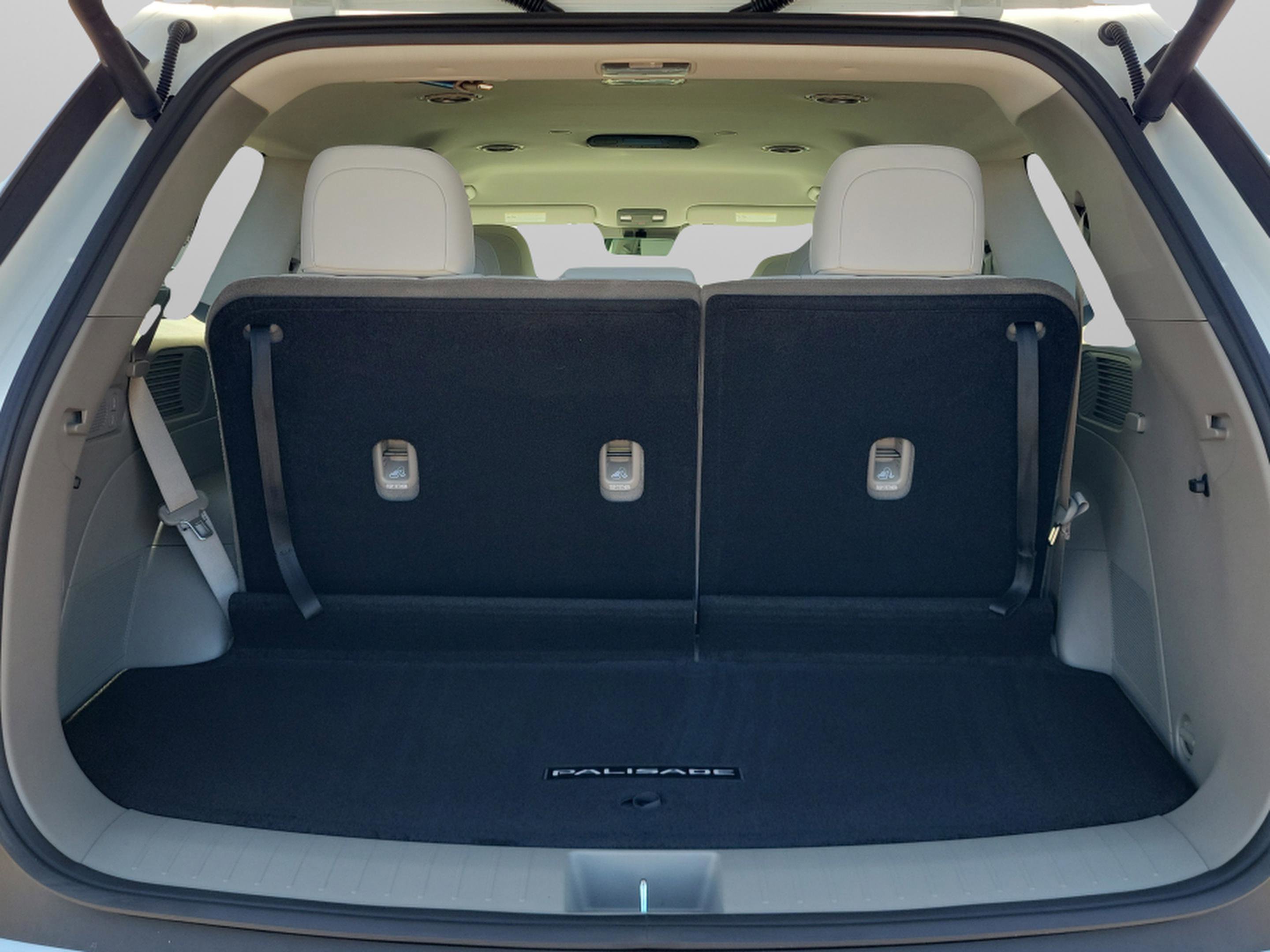 New 2026 Hyundai Palisade SEL image 8