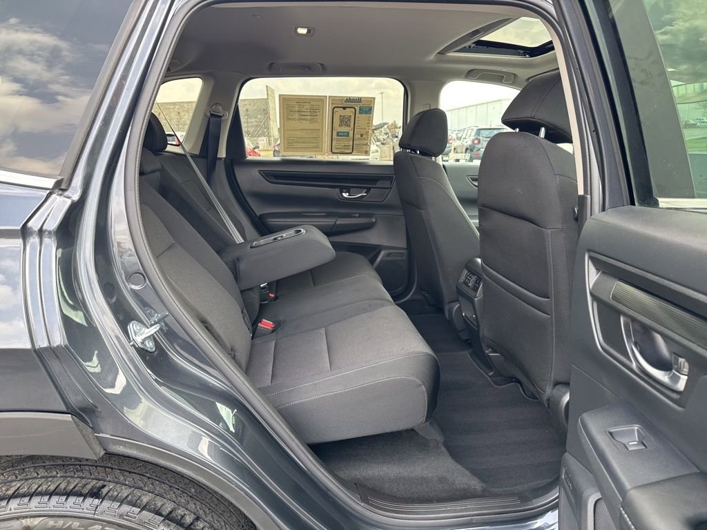 Certified 2025 Honda CR-V EX image 37