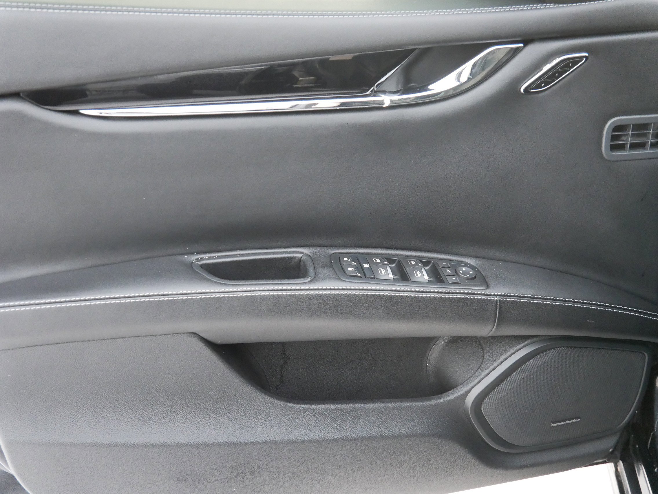 Used 2017 Maserati Quattroporte S Q4 image 11