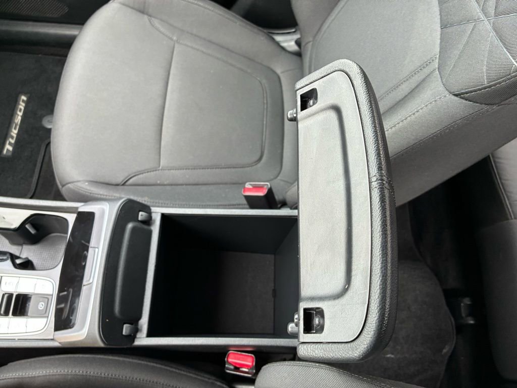Used 2023 Hyundai Tucson SE image 35