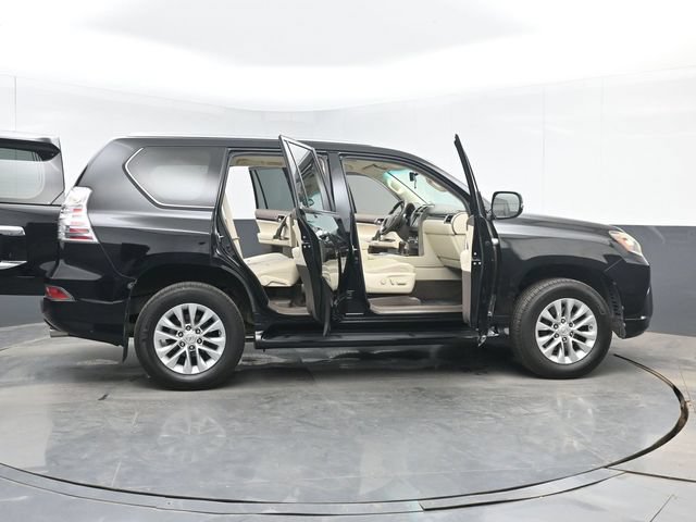 Used 2016 Lexus GX 460 Luxury AWD/4WD image 56