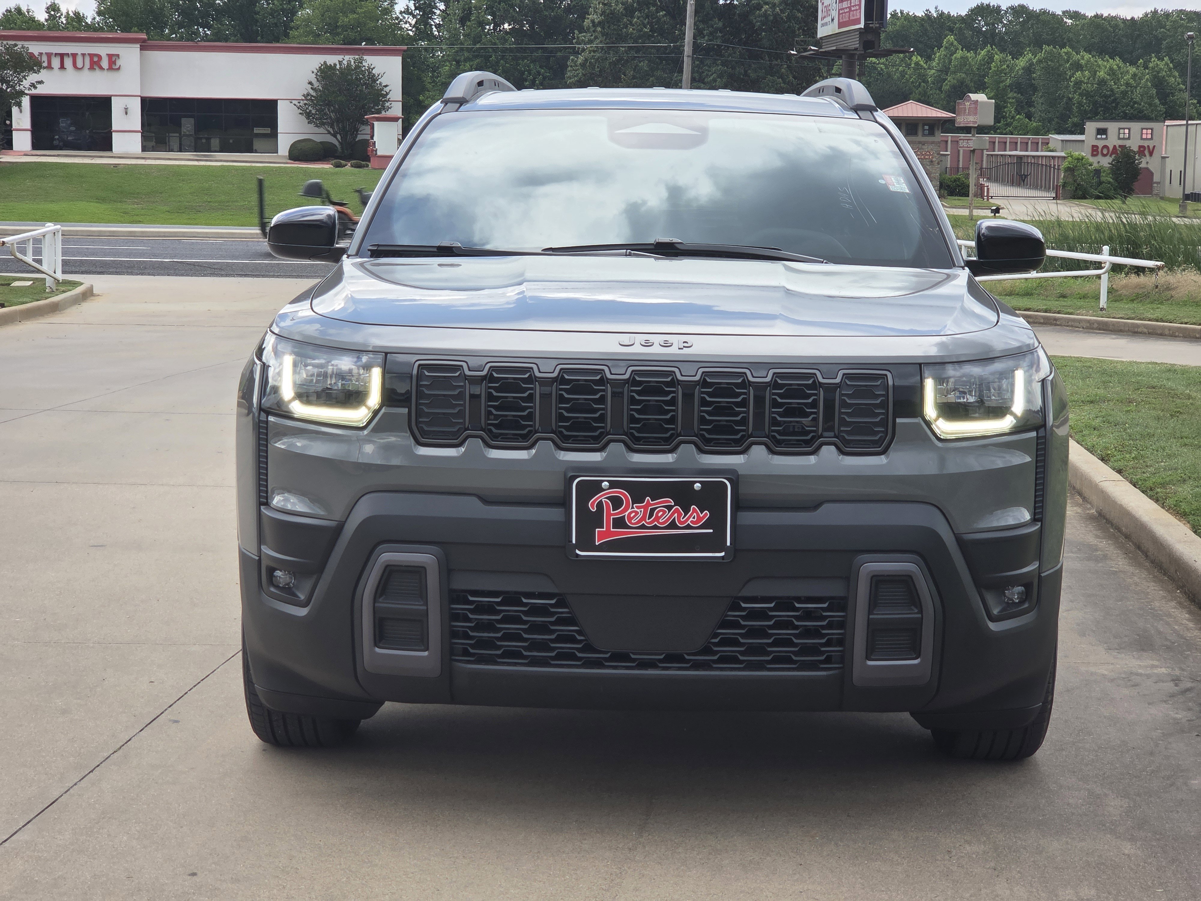 New 2026 Jeep Cherokee Laredo AWD/4WD image 2