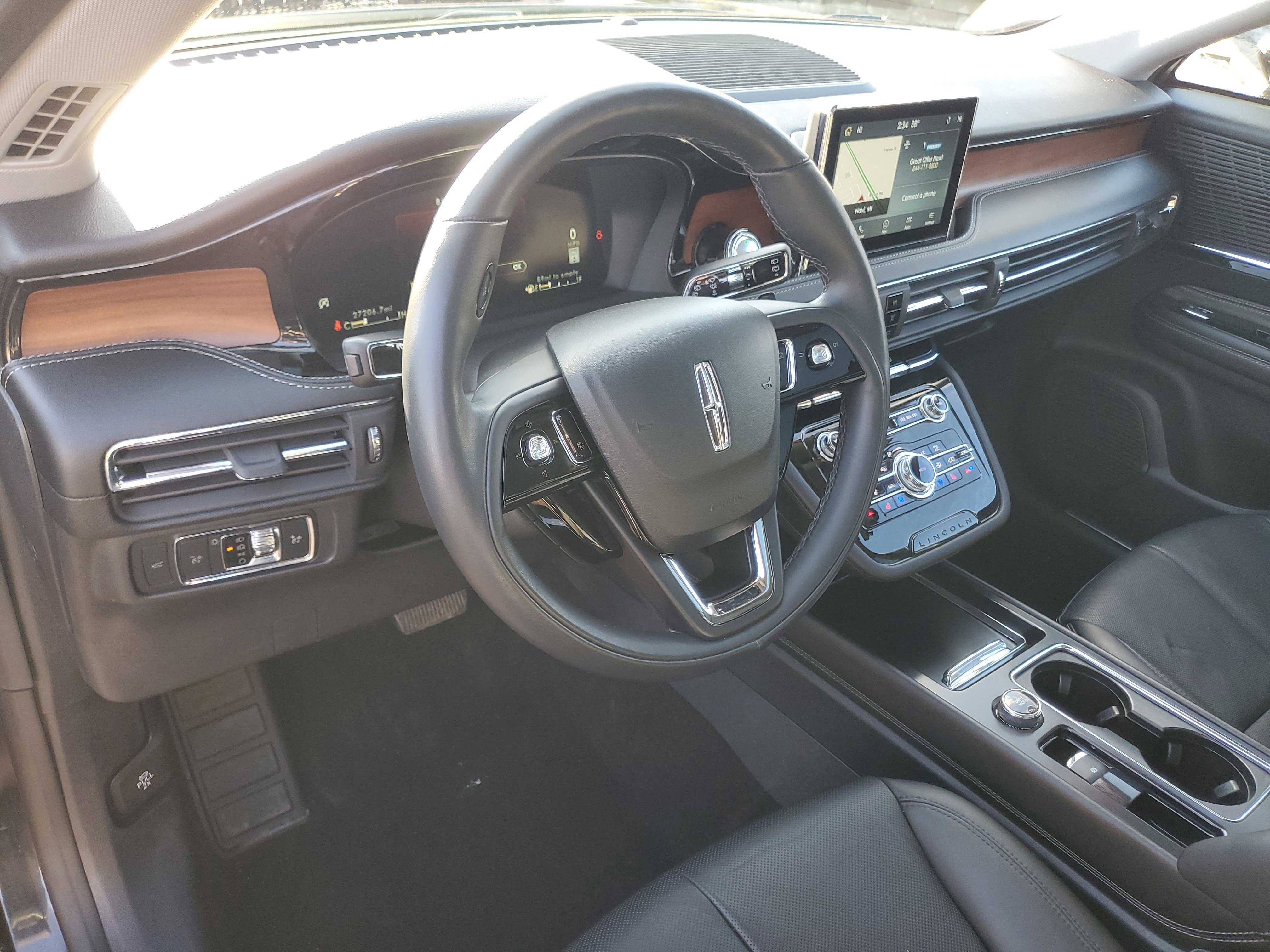 Certified 2022 Lincoln Corsair Reserve w/ Equipment Group 201A image 13