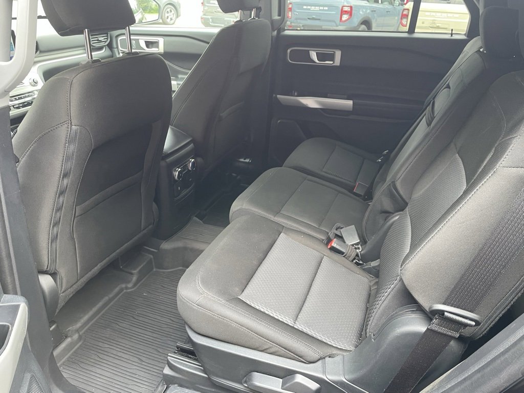 Certified 2022 Ford Explorer XLT image 16