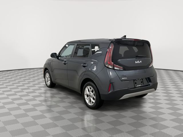 Used 2024 Kia Soul LX w/ Option Group 015 FWD image 7