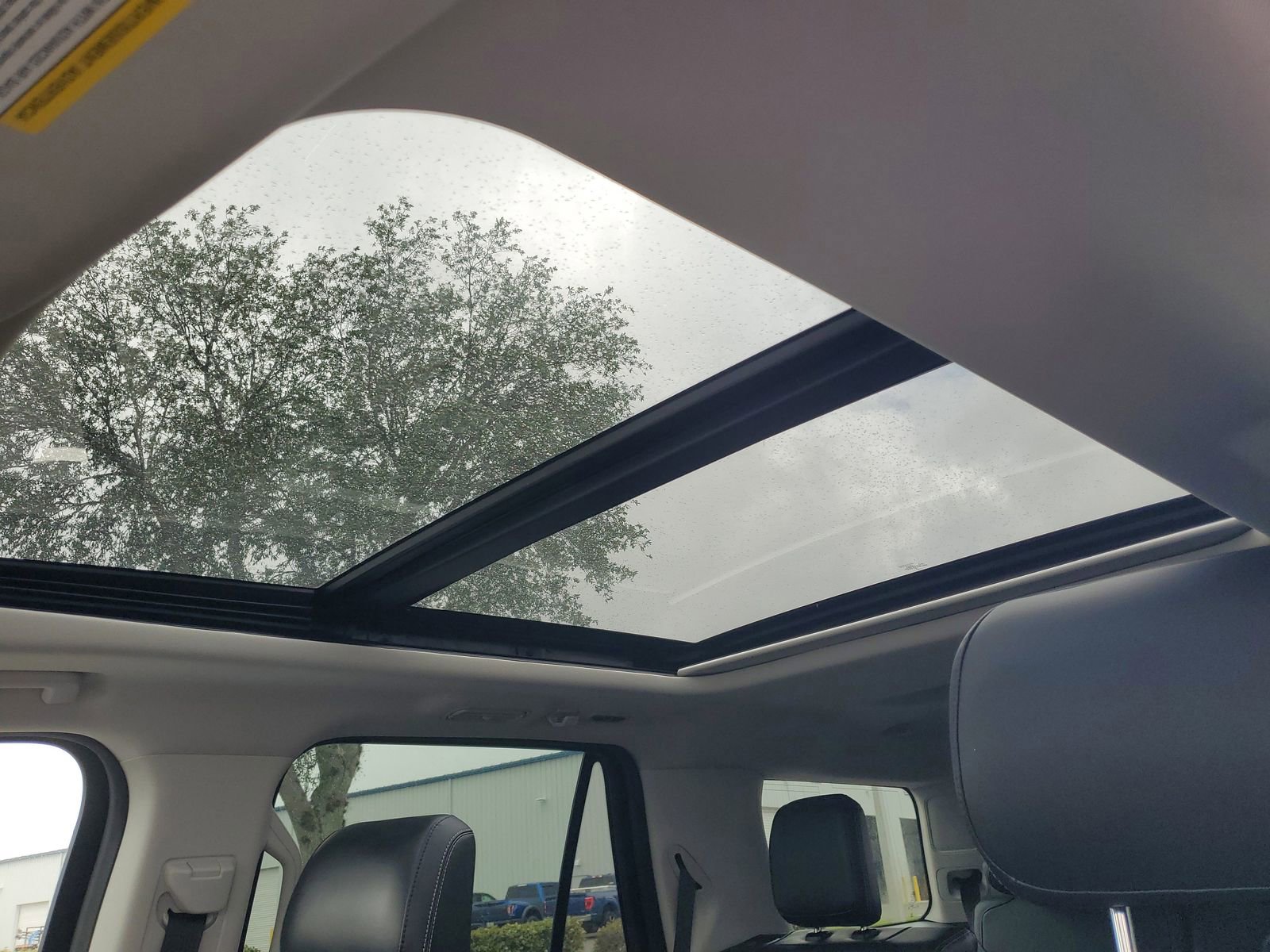 Certified 2025 Ford Expedition Platinum image 34