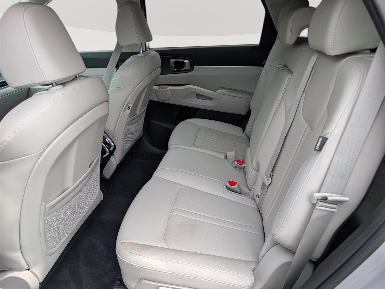 Used 2024 Kia Sorento S FWD image 15