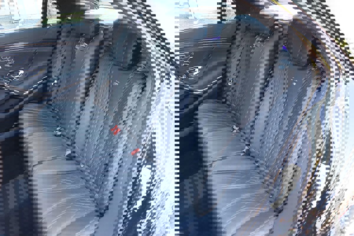 Used 2015 Mercedes-Benz S 63 AMG 4MATIC Sedan w/ Driver Assistance Package image 55