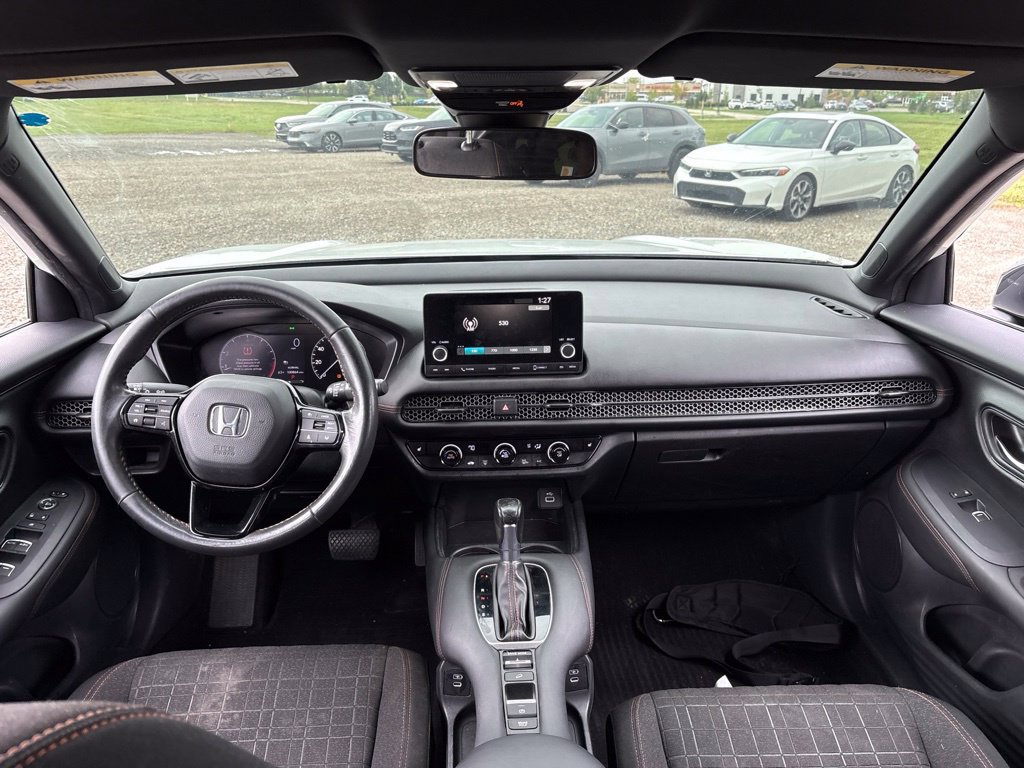 Used 2024 Honda HR-V Sport image 18