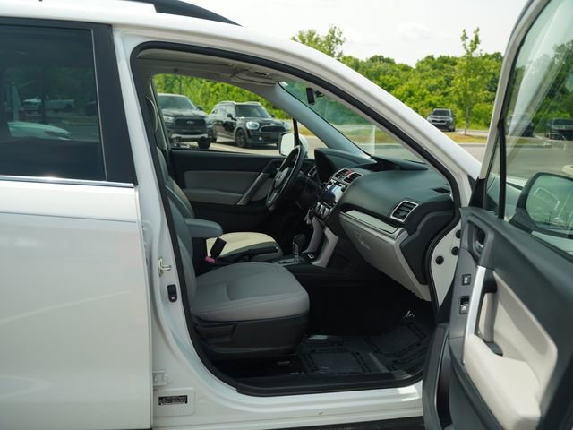 Used 2018 Subaru Forester 2.5i Limited AWD/4WD image 9