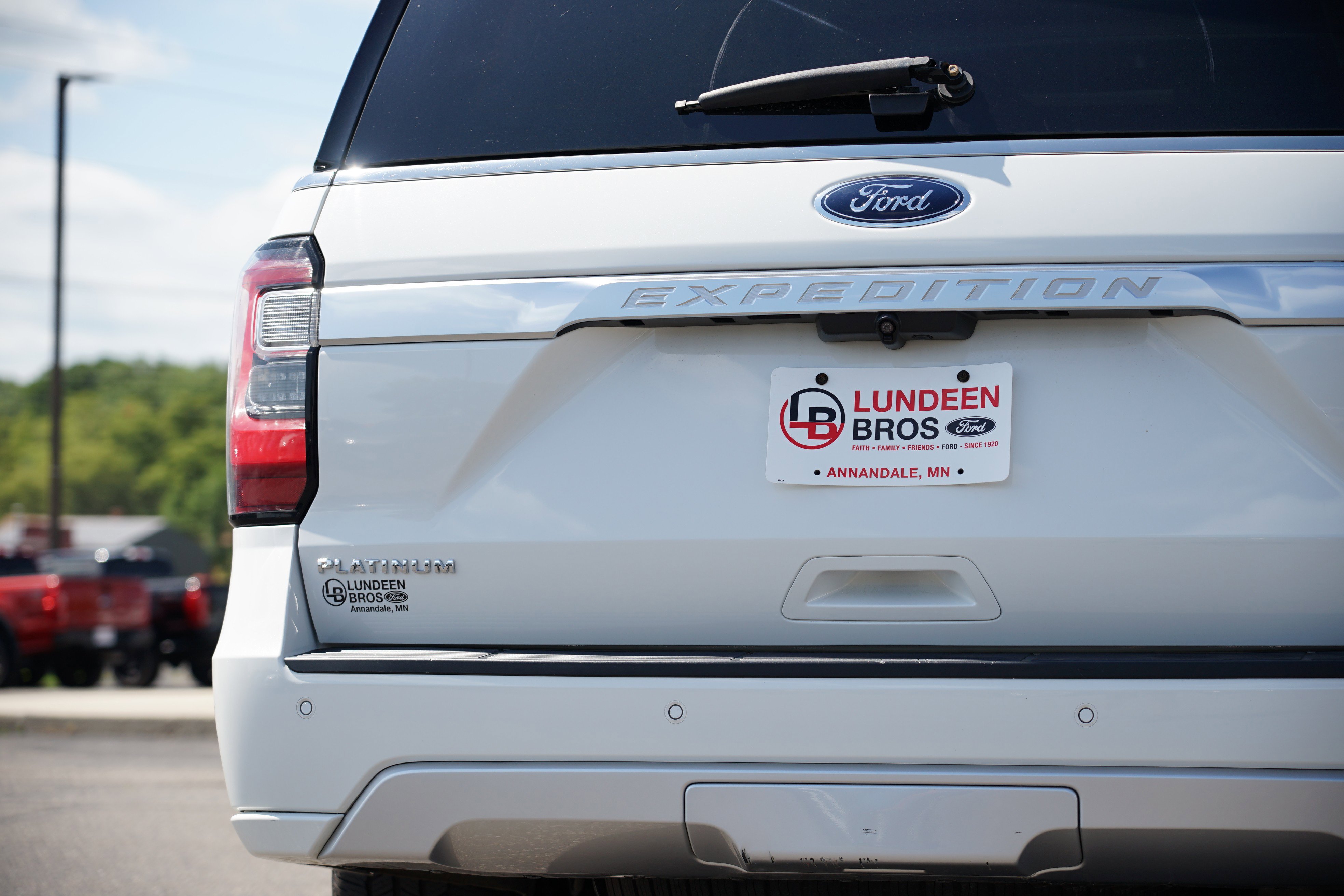 Used 2021 Ford Expedition Platinum image 12