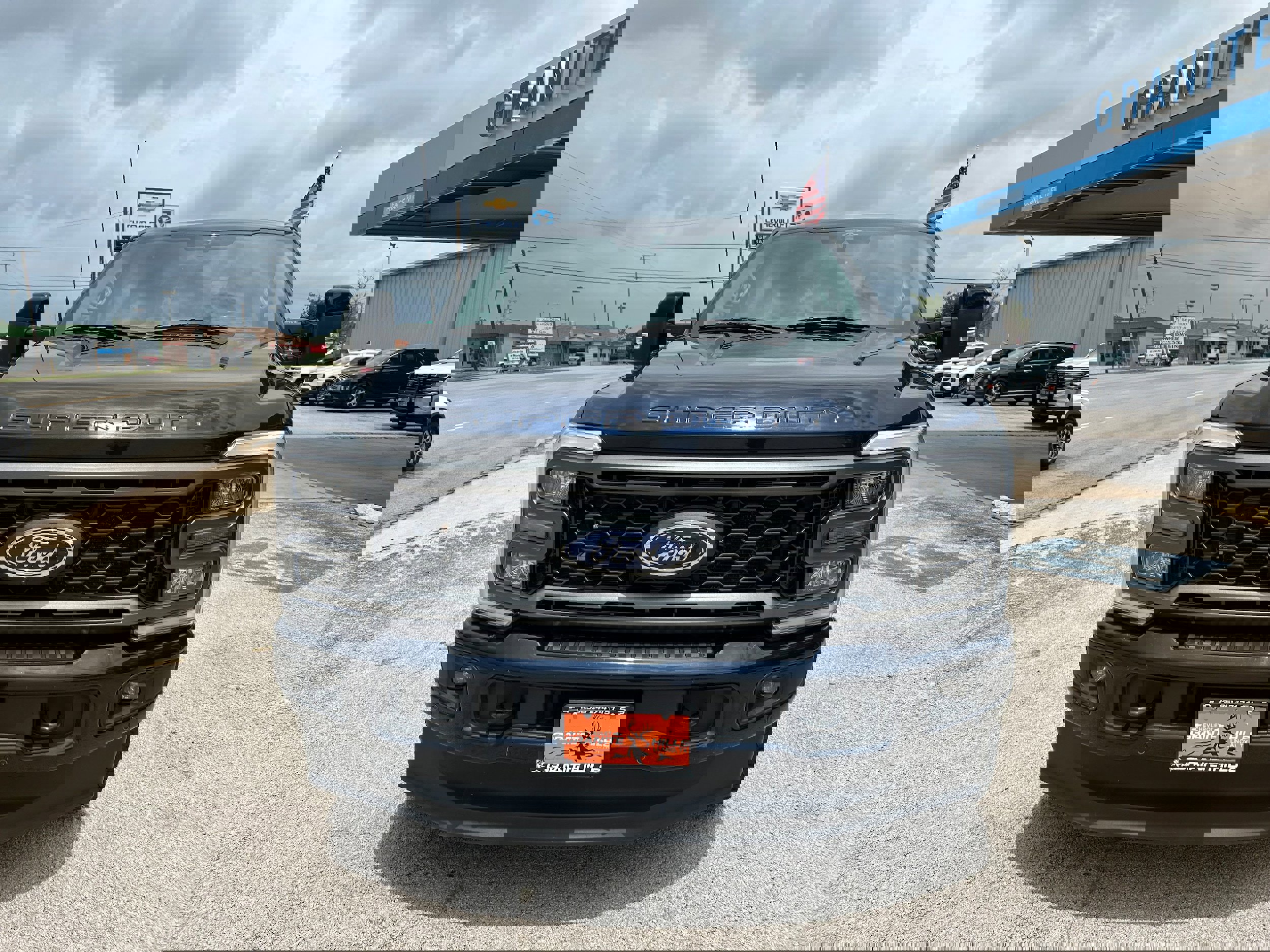 Used 2023 Ford F250 Lariat w/ Lariat Ultimate Package image 2