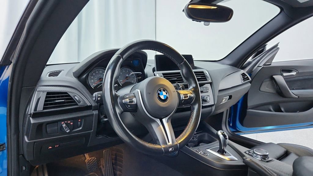 Used 2016 BMW M2 image 17