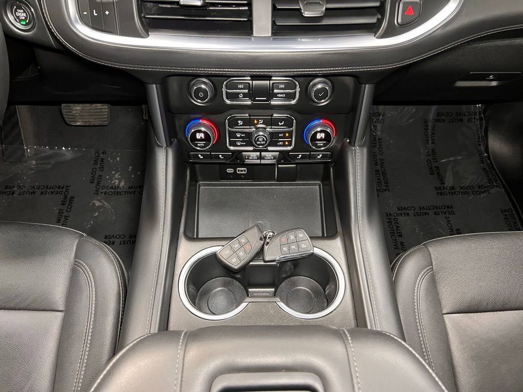 Used 2023 Chevrolet Tahoe Z71 w/ Luxury Package image 8