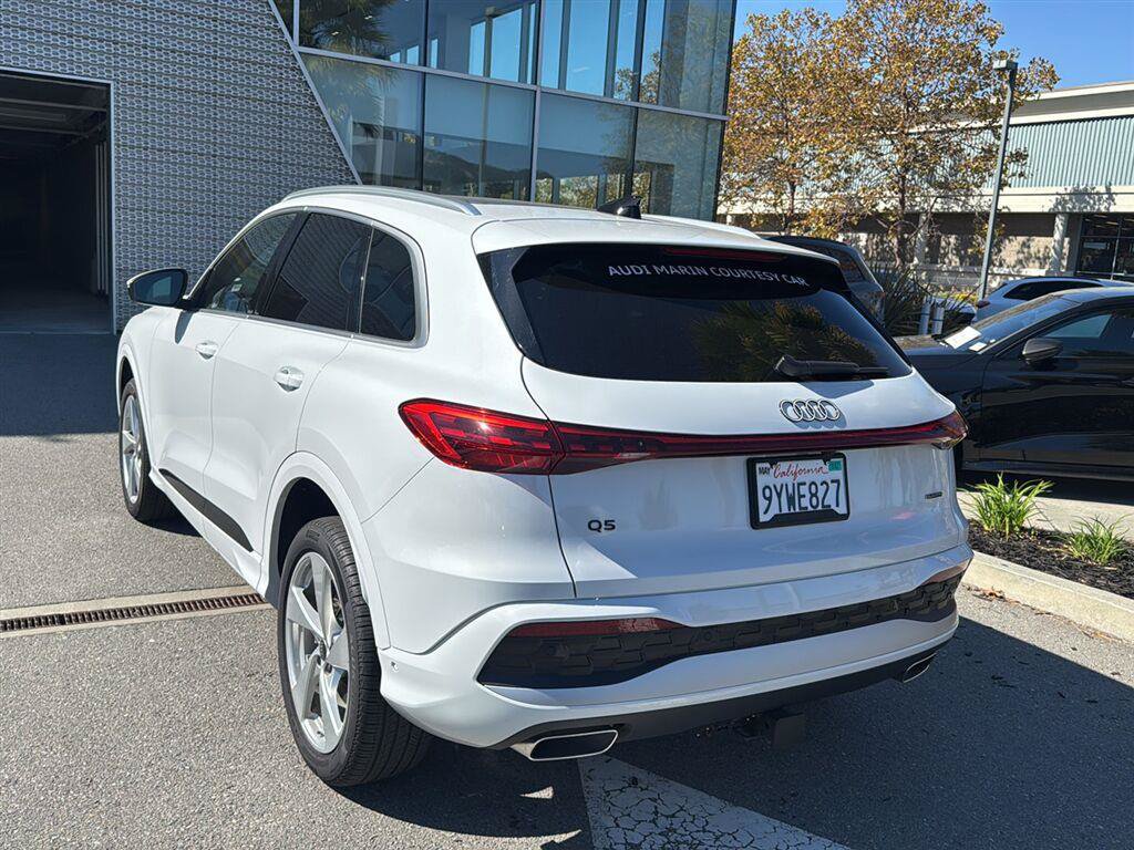 Certified 2025 Audi Q5 Premium Plus AWD/4WD image 8