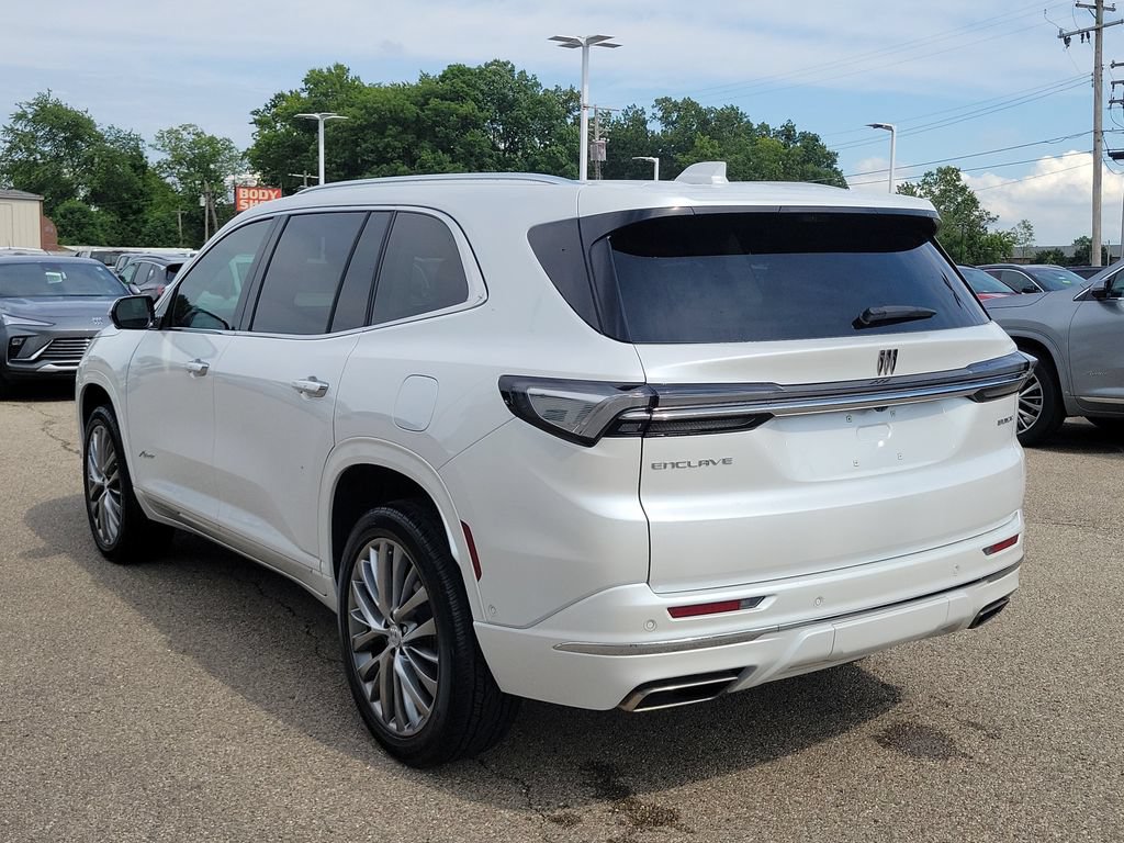 Used 2025 Buick Enclave Avenir w/ Super Cruise Package FWD image 3