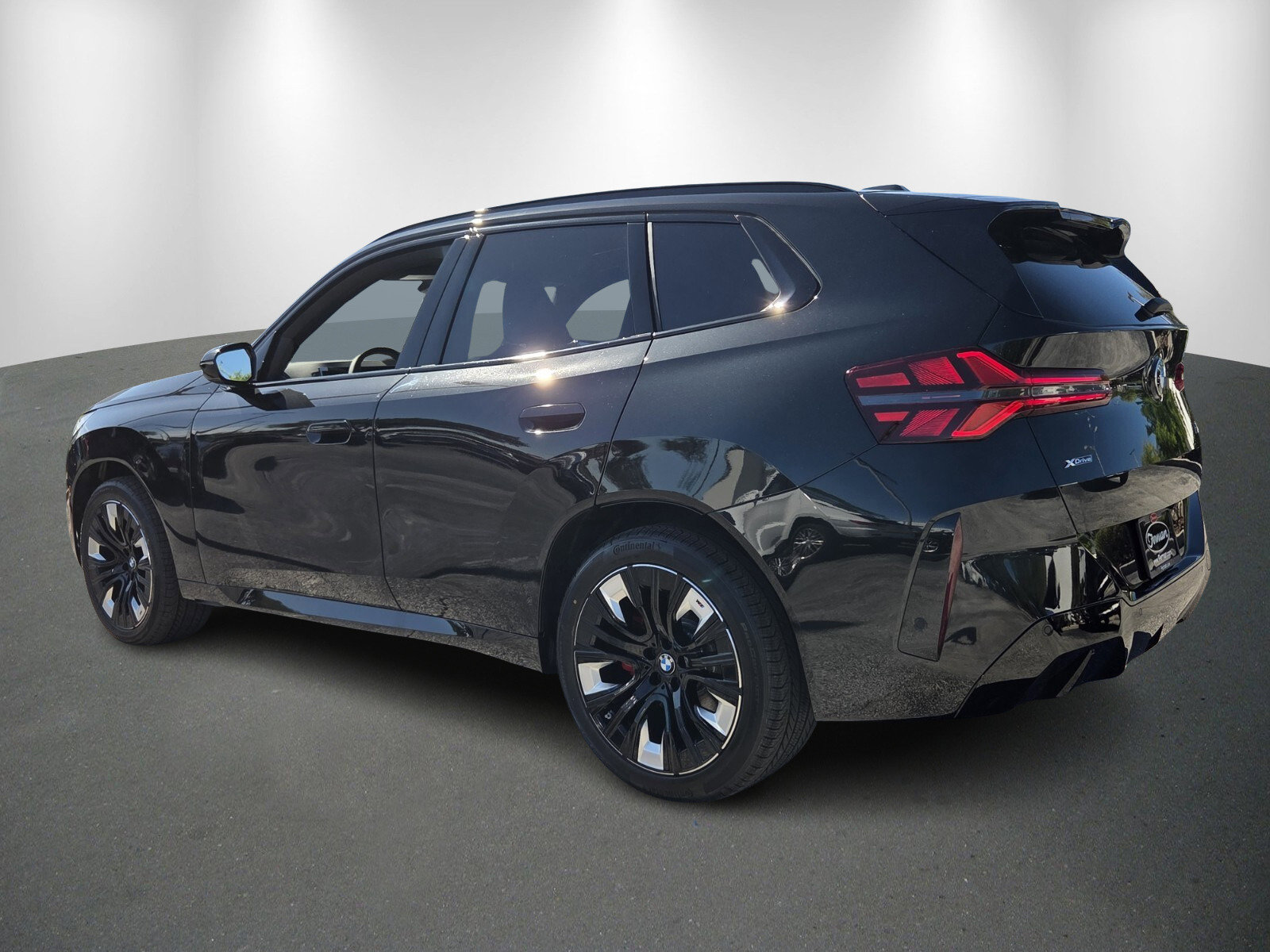 New 2026 BMW X3 xDrive30 w/ M Sport Package AWD/4WD image 5