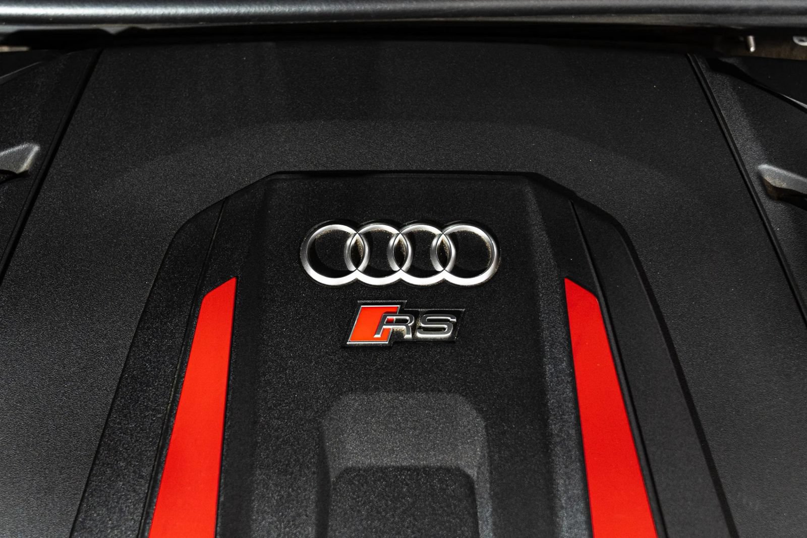 Used 2022 Audi RS Q8 w/ Black Optic Package AWD/4WD image 32