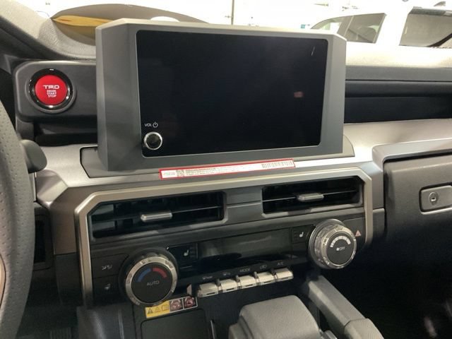 New 2026 Toyota 4Runner TRD Off-Road AWD/4WD image 23