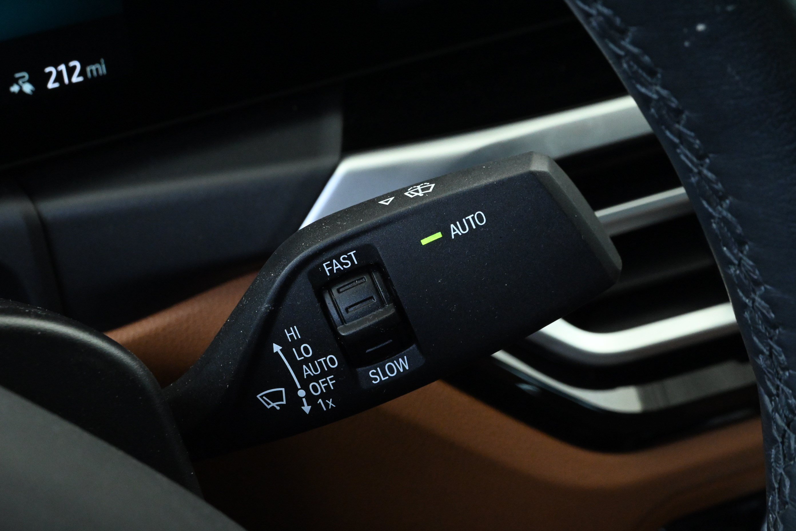 Used 2024 BMW i4 eDrive40 w/ Premium Package RWD image 35