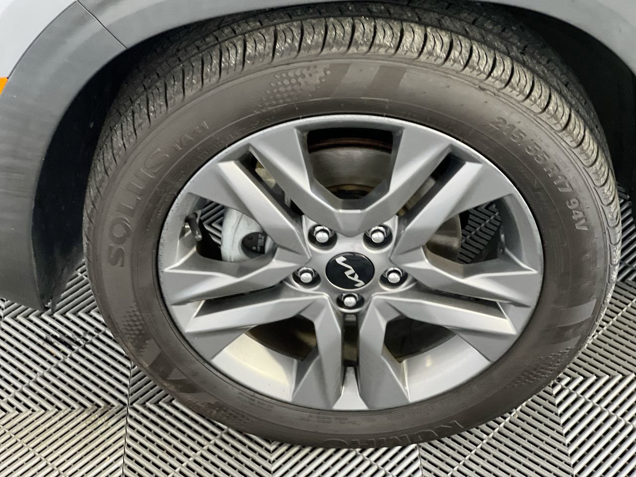 Used 2022 Kia Seltos S FWD image 7